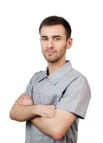 Укол Амир Алиевич