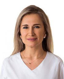 Мойсова Анна Валентиновна
