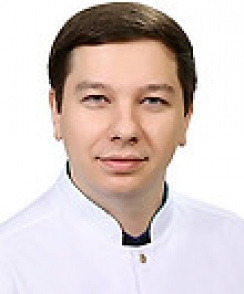 Болов Амерхан Эдуардович невролог