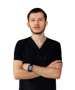 Гафуров Бекхан Акмалханович стоматолог-терапевт