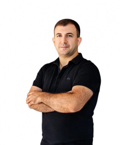 Гягяев Алексей Спартакович стоматолог-ортопед