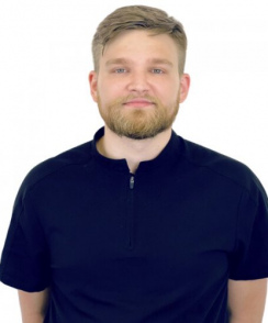 Берник Дмитрий Сергеевич стоматолог